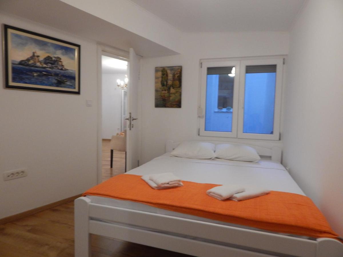 Sveti Stefan- Apartment Dora Eksteriør bilde